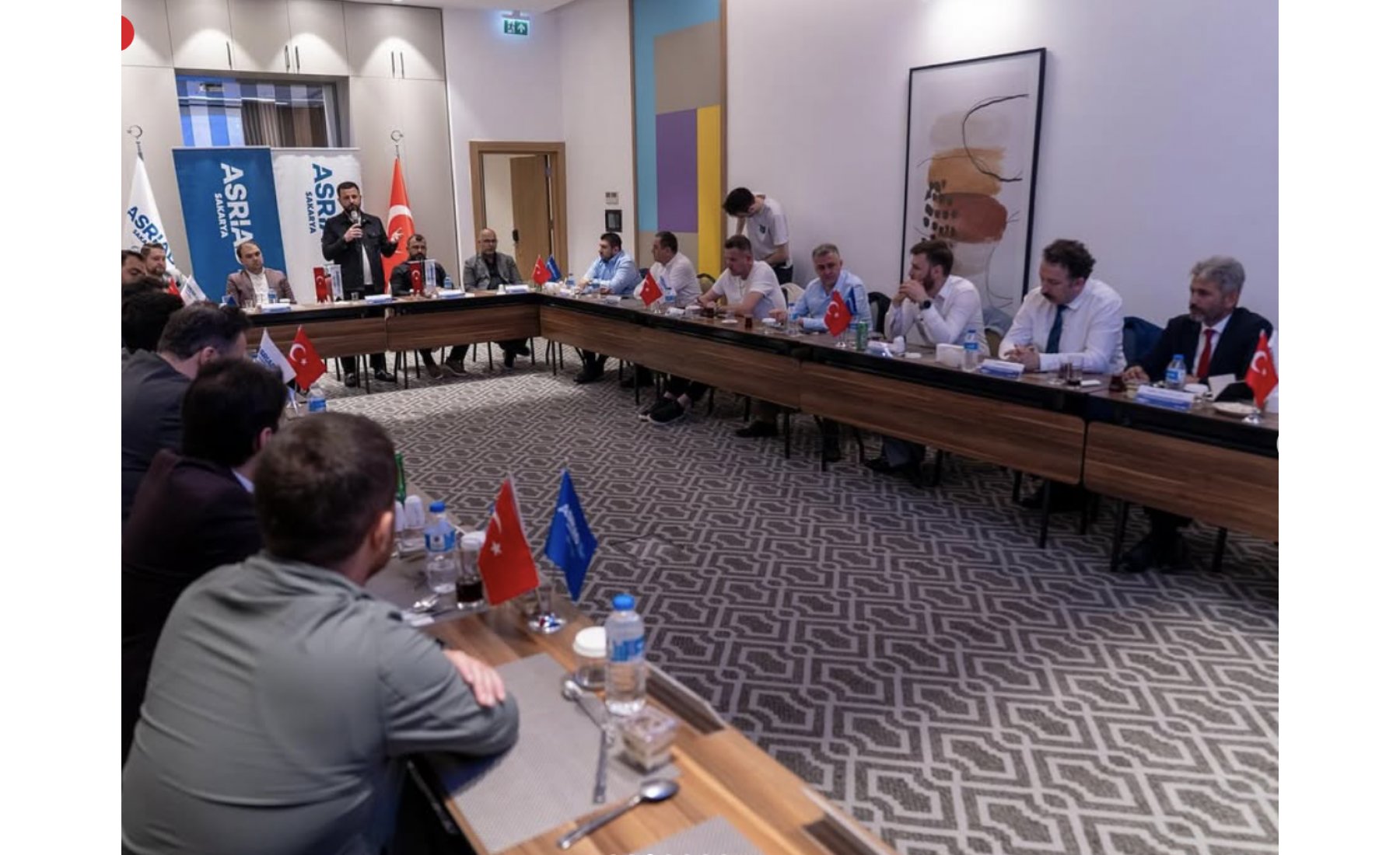 ASRİAD Sakarya Başkanımız Sn. Rıdvan Ulusal başkanlığında ve Yönetim Kurulu Üyelerimizin katılımıyla, ASRİAD Sakarya Yönetim Kurulu 1. Dönem Sonu Toplantıs