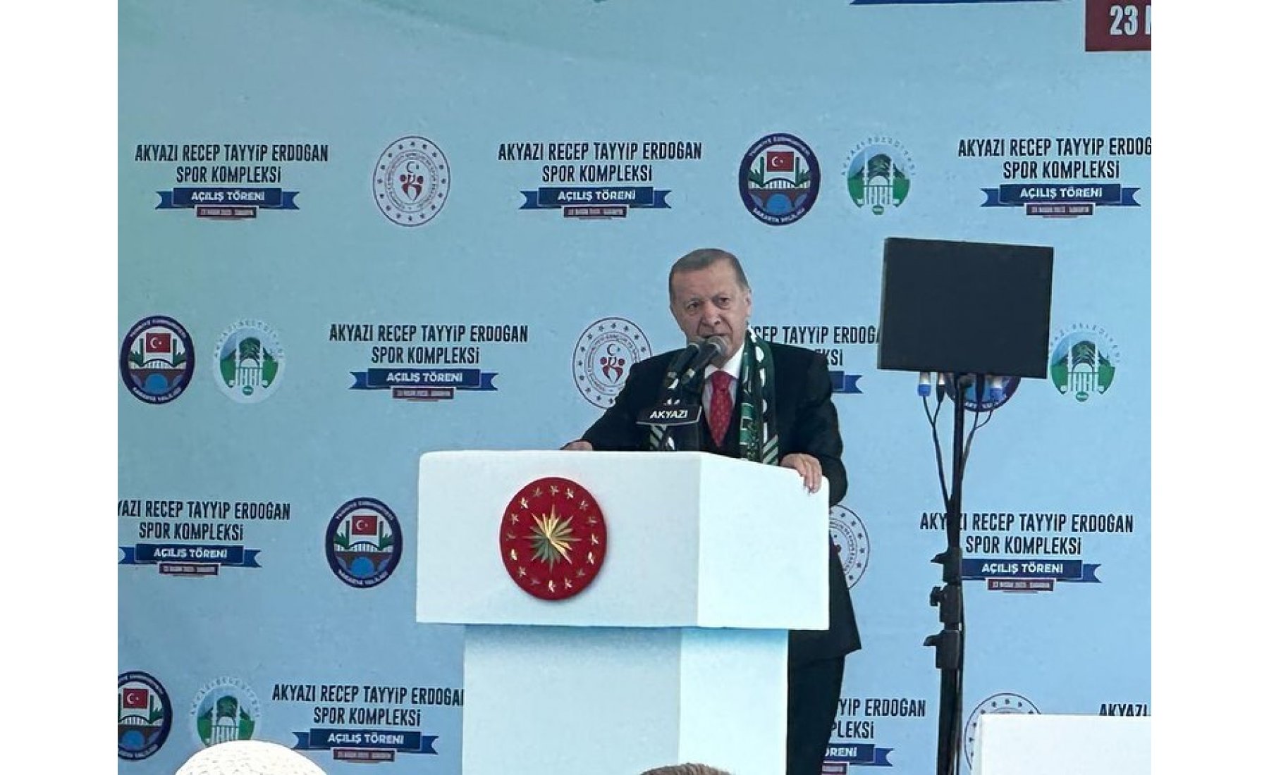 Cumhurbaşkanımızın katılımıyla açılışı gerçekleştirilen Akyazı Recep Tayyip Erdoğan Spor Kompleksi’nin açılışına başkanımız Rıdvan Ulusal katılım sağla