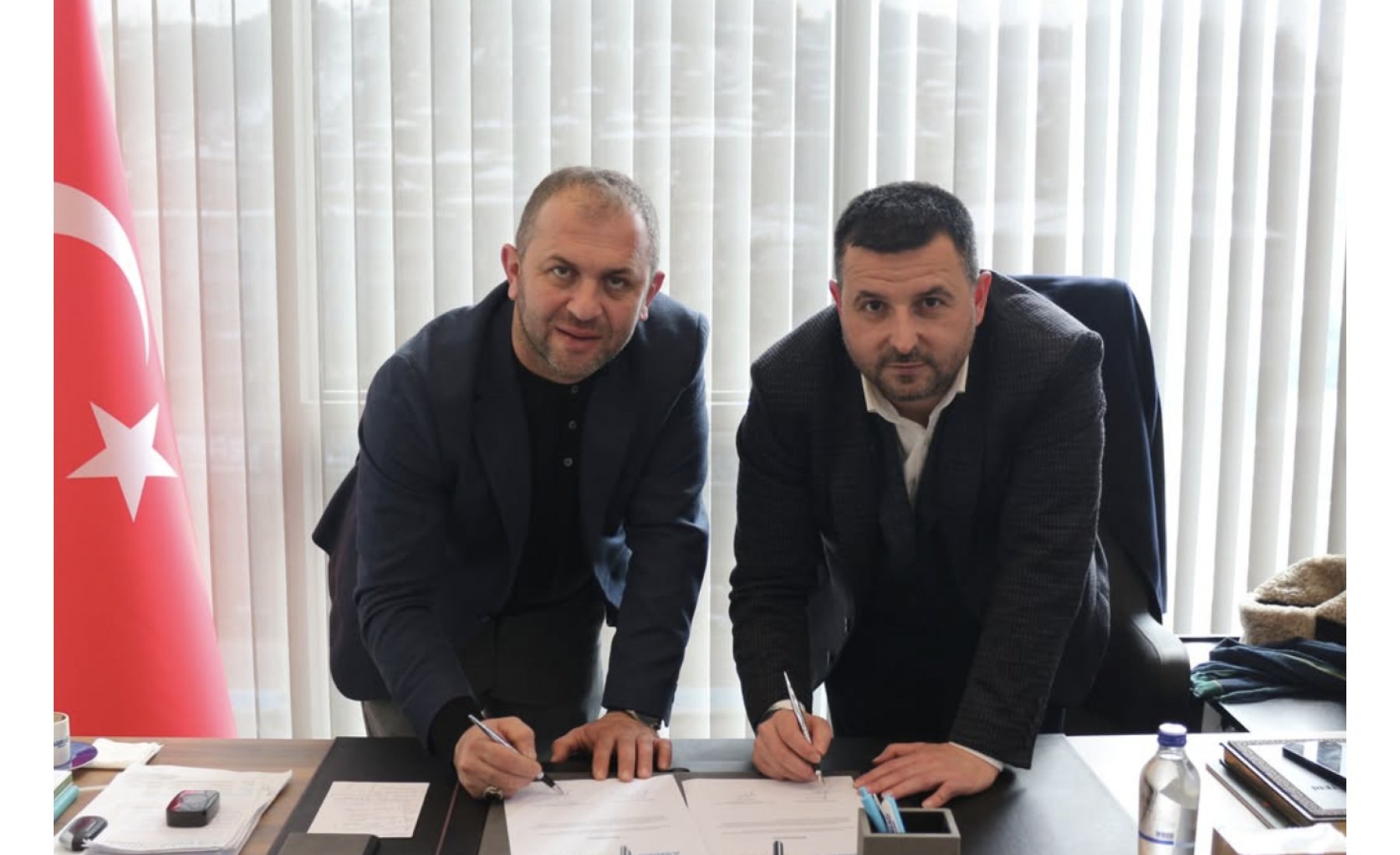 ASRİAD Sakarya, İHH Sakarya Başkanı Yakup Başer ve yönetimini ağırlayarak insani yardım ve sosyal sorumluluk çalışmaları üzerine görüş alışverişinde yaptı.