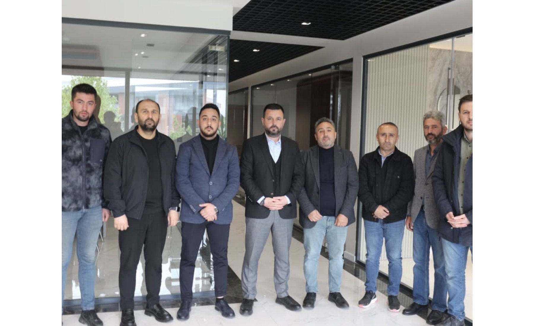 ASRİAD Sakarya, üyeleri Furkan Keskin ve Talha Keleş’i ziyaret ederek üye ilişkileri, iş birliği ve ticari gelişim konularını ele aldı.